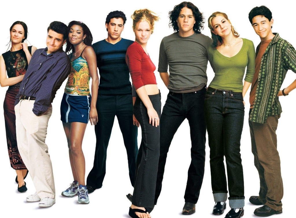 O elenco de “10 Coisas que Eu Odeio em Você”, de 1999: Susan May Pratt, David Krumholtz, Gabrielle Union, Andrew Keegan, Julia Stiles, Heath Ledger, Larisa Oleynik e Joseph Gordon-Levitt