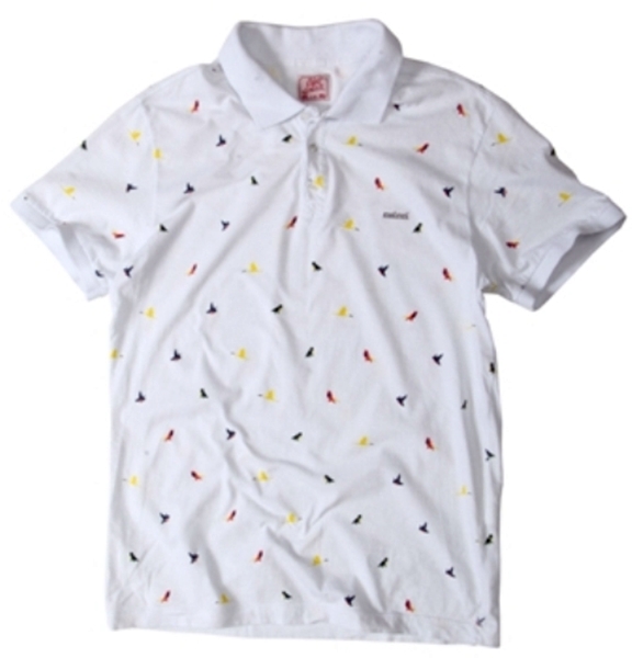 Camisa polo estampada; R$ 158, na Colcci (www.colcci.com.br). Preço pesquisado em dezembro 2014, sujeito a alteração 