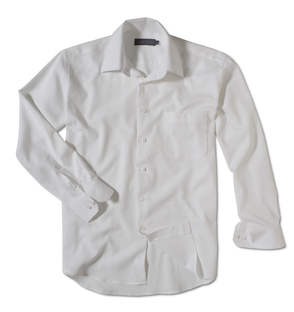 Camisa branca; R$ 59,95, na Camisaria Colombo (www.camisariacolombo.com.br). Preço pesquisado em dezembro 2014, sujeito a alteração 