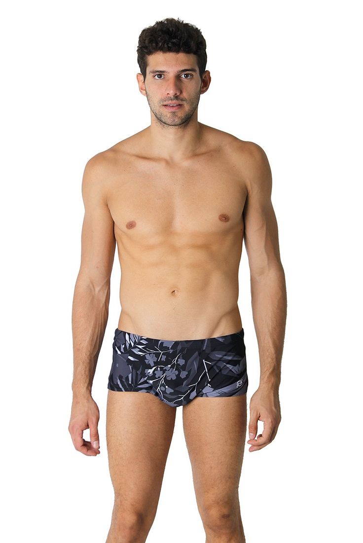 Sunga estampada; R$ 174, na Blue Man (www.blueman.com.br). Preço pesquisado em dezembro de 2014, sujeito a modificações (www.kanui.com.br). Preço pesquisado em dezembro de 2014, sujeito a modificações