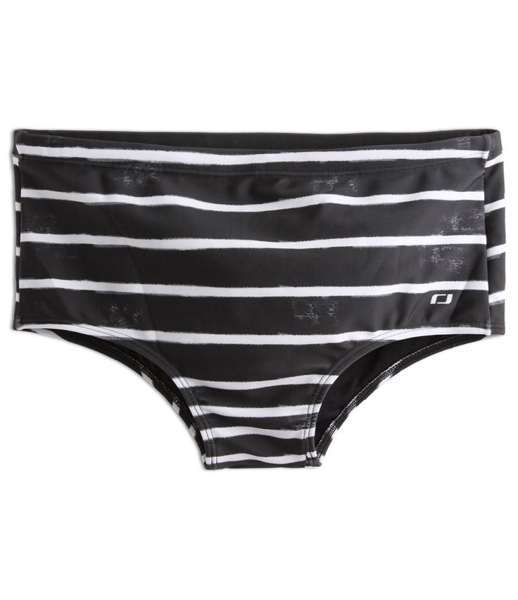 Sunga listrada; R$ 39,90, na Renner (www.lojasrenner.com.br). Preço pesquisado em dezembro de 2014, sujeito a modificações 