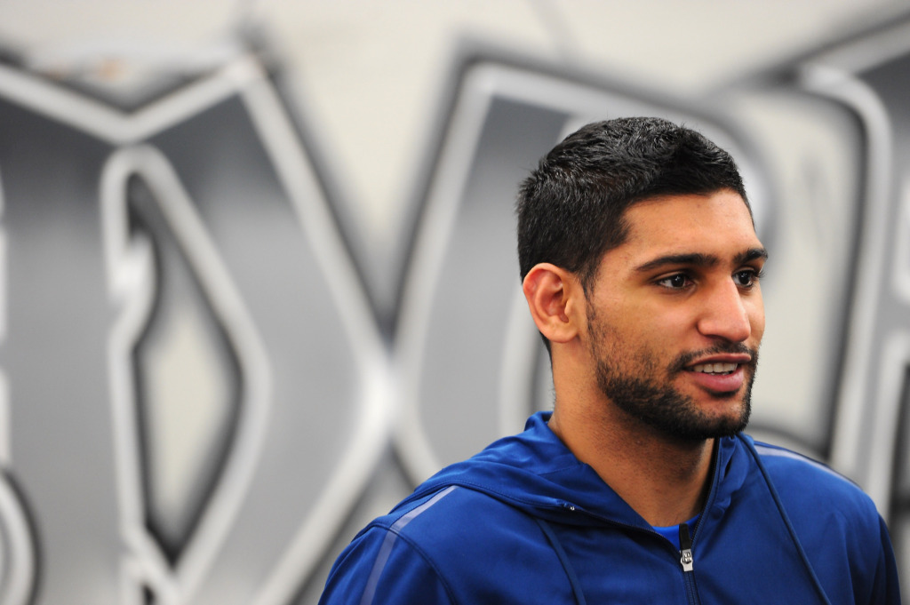 Amir Khan vai enfrentar o americano Devon Alexander, em Las Vegas, com um calção de ouro
