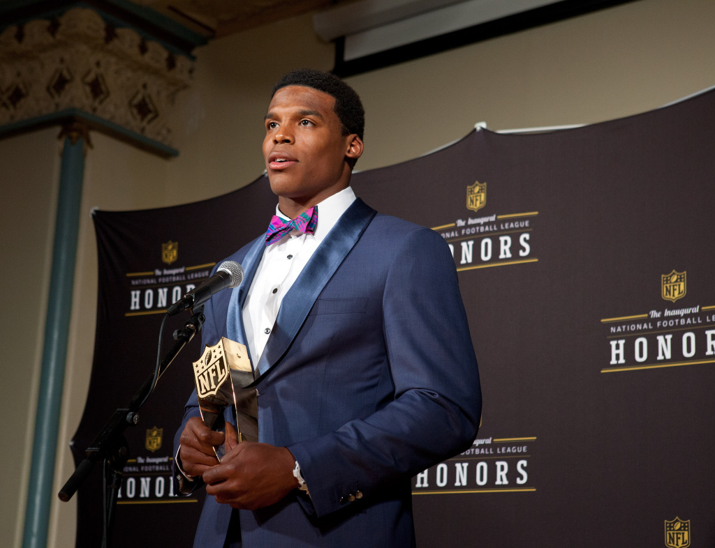 Craque de bola e tranquilo fora de campo, o QB tem tudo pra fazer história na NFL