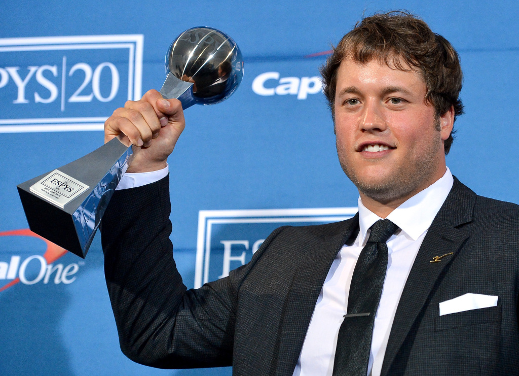 Com boas apresentações no futebol americano universitário, Matthew Stafford foi a primeira escolha do Draft em 2009