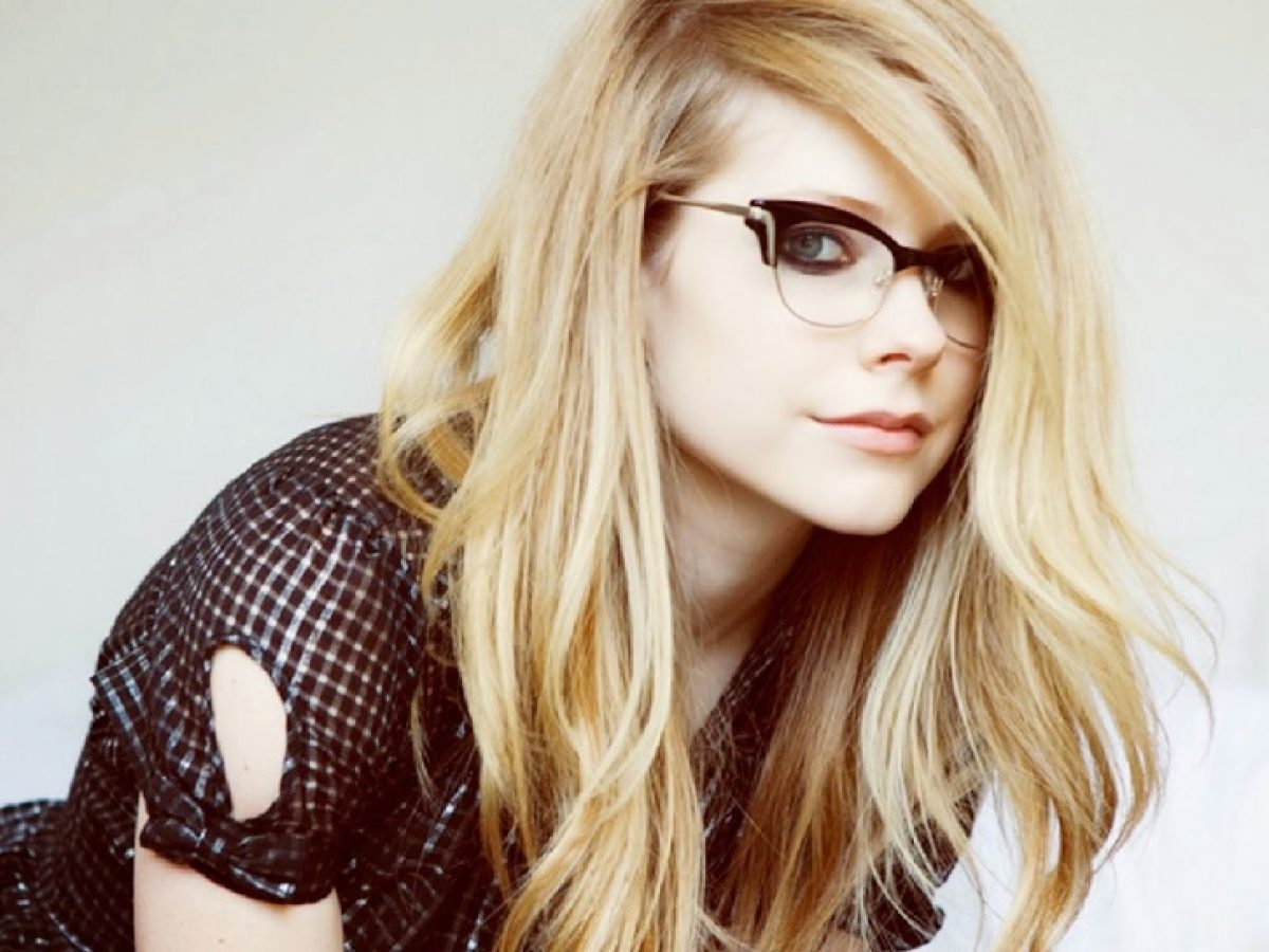 Avril Lavigne: A Princesa do Pop Punk