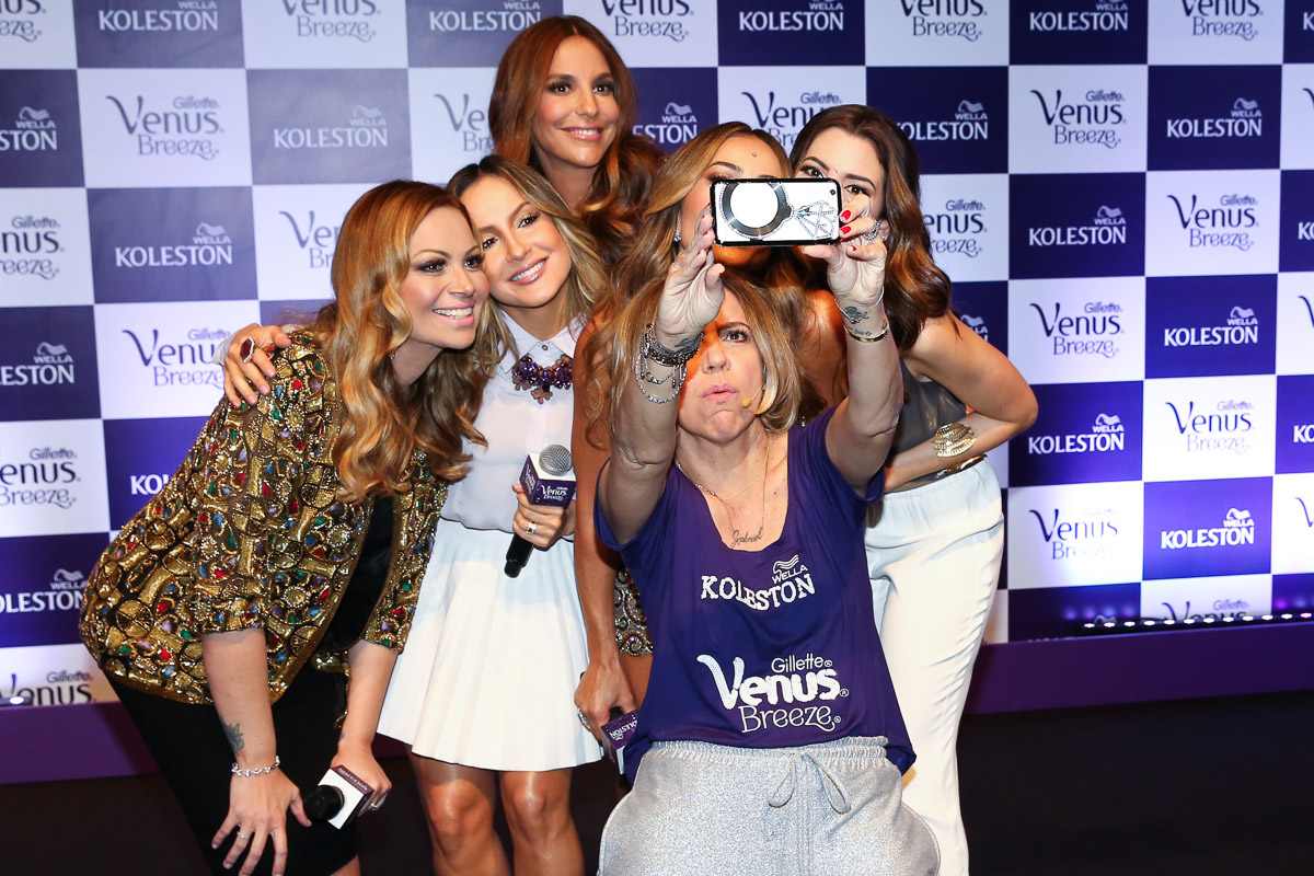 Solange Almeida, Claudia Leitte, Ivete Sangalo, Camila Coutinho, Ivete Sangalo e Astrid Fontenelle
