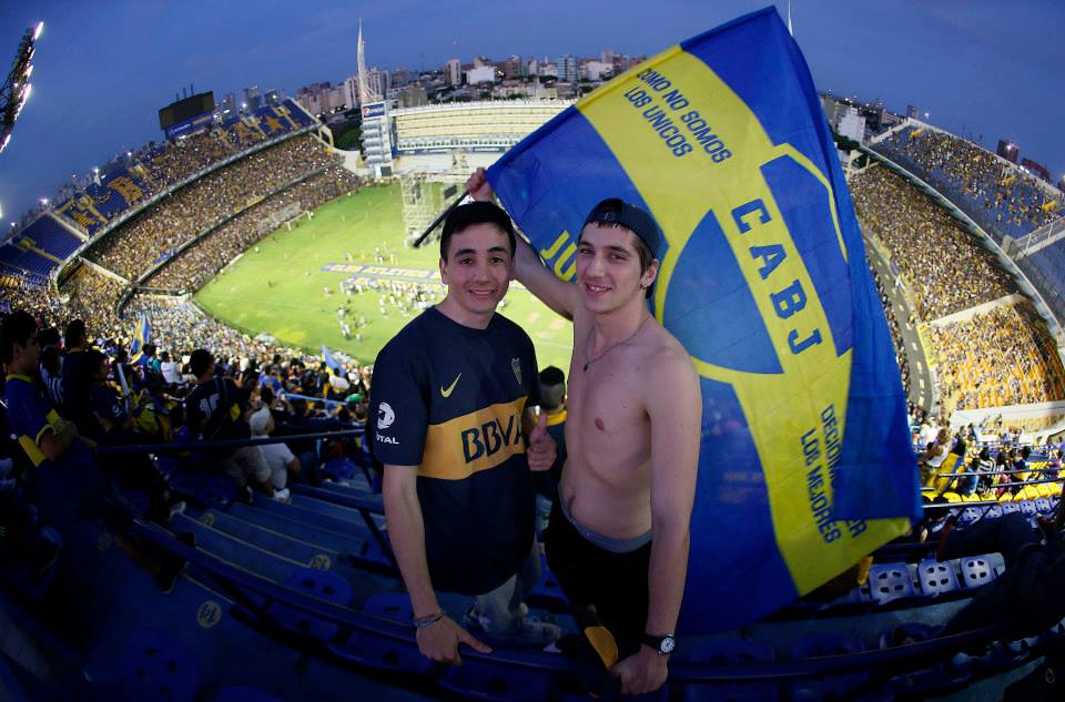 Não era dia de jogo: os hinchas do Boca só queriam declarar amor ao seu time