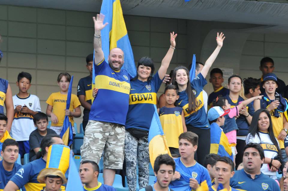 Não era dia de jogo: os hinchas do Boca só queriam declarar amor ao seu time