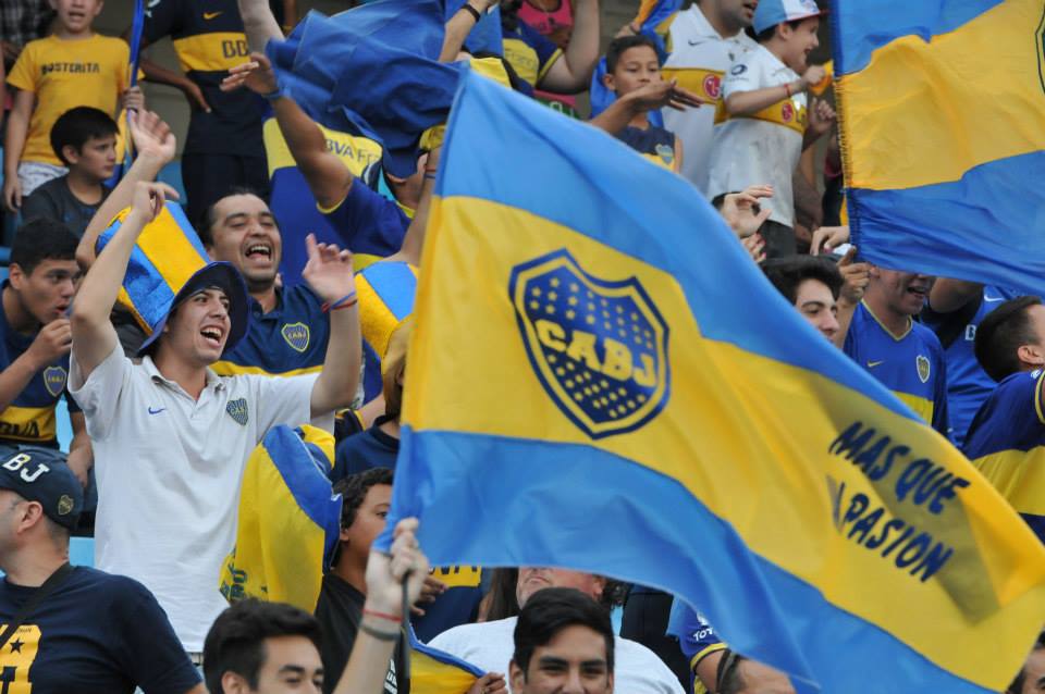 Não era dia de jogo: os hinchas do Boca só queriam declarar amor ao seu time