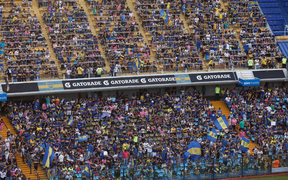 Não era dia de jogo: os hinchas do Boca só queriam declarar amor ao seu time