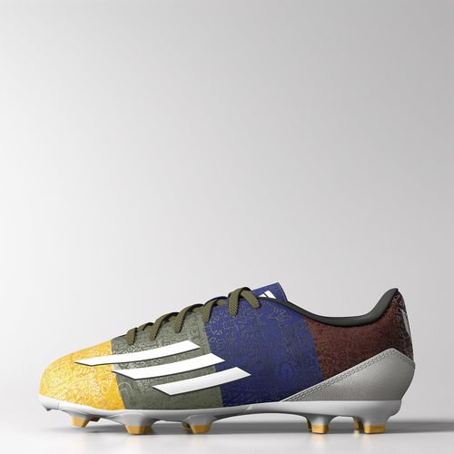 Em dúvida de qual cor você gosta mais na sua chuteira? Que tal usar várias e ter esse resultado totalmente estranho? É chuteira gourmet, minha gente!

Para comprar: http://www.adidas.com.br/chuteira-f10-fg-messi-ucl/M21764_590.html