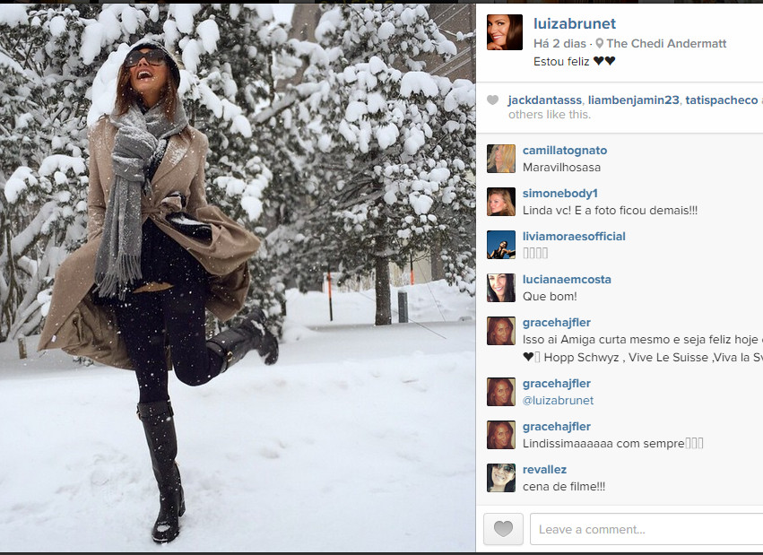 Luiza Brunet viu “dois mil e kiss me” chegar nos Alpes Suíços. Beijinho no ombro para 2014