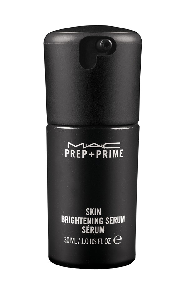 Prep.+ Prime Skin Brightening Serum é um soro desenvolvido para suavizar, firmar e hidratar a pele, deixando o tom mais uniforme; R$ 189, na M.A.C. (www.maccosmetics.com.br). Preço pesquisado em janeiro de 2015, sujeito a modificações 