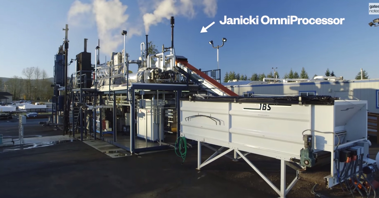 Bill Gates bebe água tirada de lodo de esgoto e processada pelo Janicki Omniprocessor