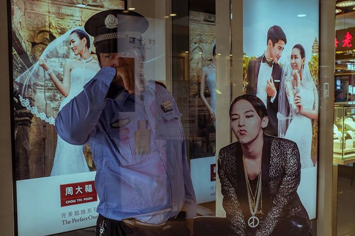 O fotógrafo chinês Tao Lin aprendeu a clicar sozinho, na volta e na ida do trabalho ou na hora de almoçar