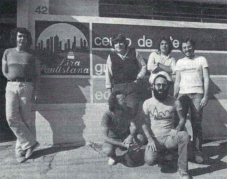 Os articuladores principais do Lira: Fernando Alexandre (esq.), Wilson Souto Jr., Plínio Chaves (em pé), Riba de Castro e Chico Pardal (agachados) 