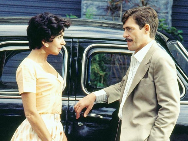 Glória (Betty Faria) e Dornelles (José de Abreu)