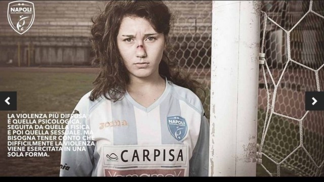 O Calendário 2015 da equipe feminina do Napoli combate a violência contra a mulher