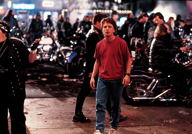 Marty McFly encontrava um 1985 terrível e alternativo
