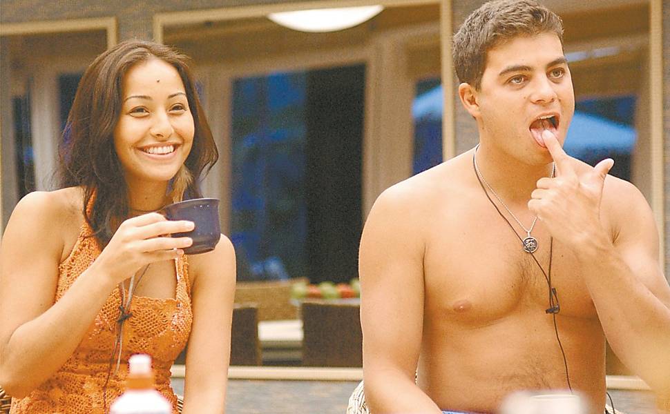 Sabrina Sato juntava calcinhas sem lavar, chegando a acumular  15 peças sujas.