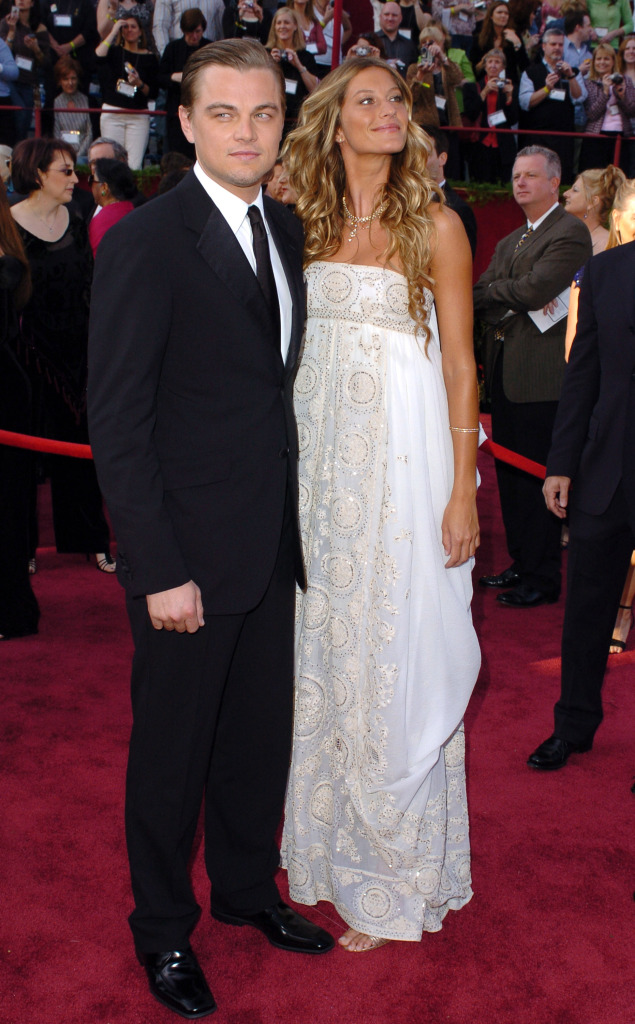 Leonardo DiCaprio e Gisele demoraram para aparecer em público e foi em um tapete vermelho do Oscar, em  2005
