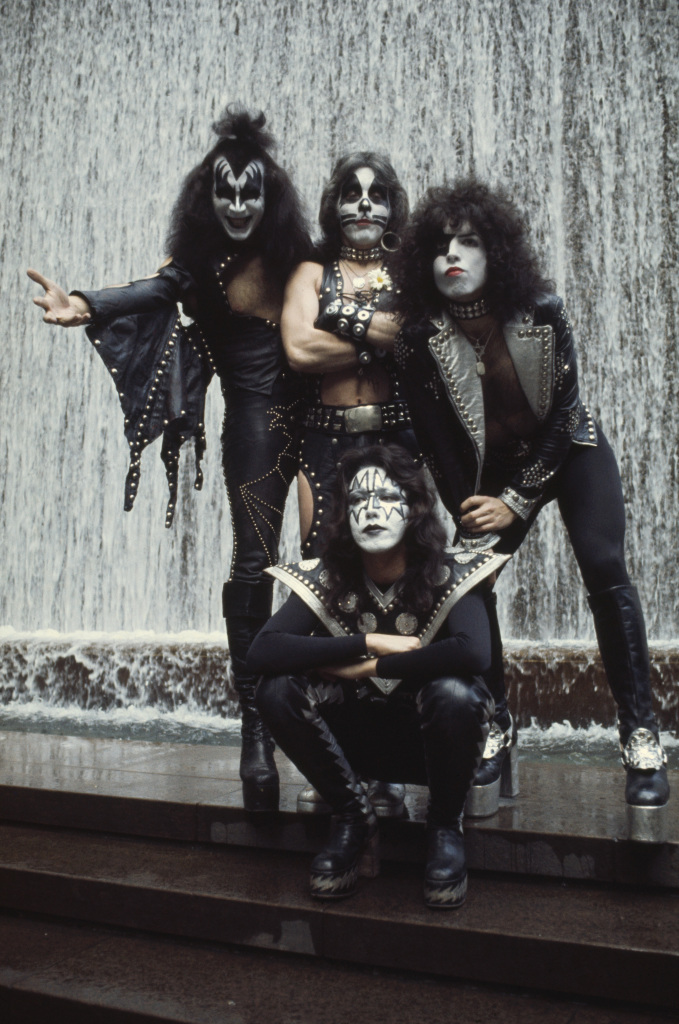Quem cresceu ouvindo Kiss não tem medo de cara feia 