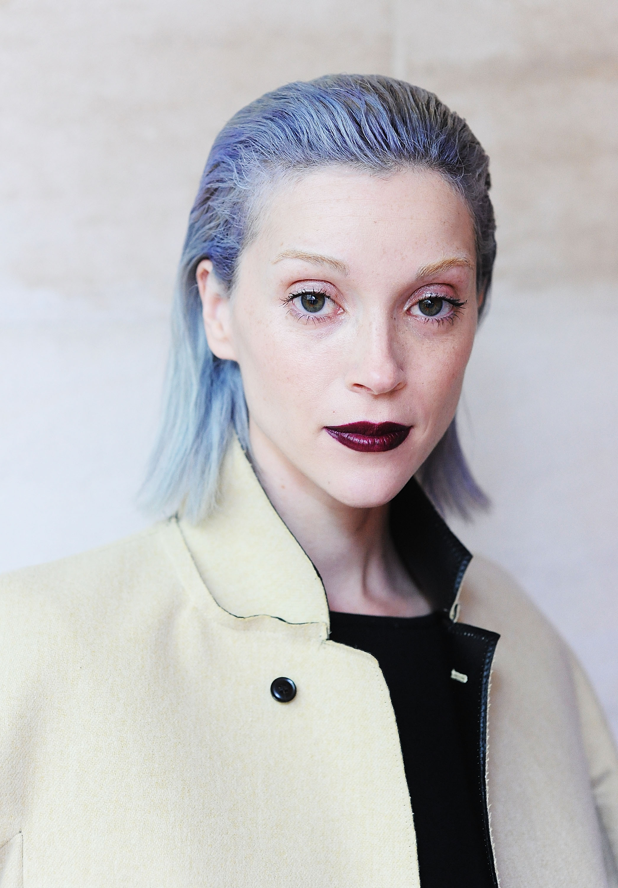 Cantora, compositora e guitarrista virtuosa, a norte-americana St. Vincent tornou-se este ano a primeira mulher em 20 anos a vencer o Grammy de álbum de música alternativa. Aos 32 anos, ela é um dos nomes mais quentes da música e tem tudo para roubar a cena no Lolla.