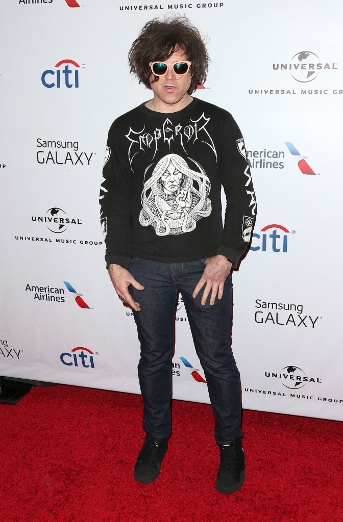 Ryan Adams chega para o Grammy