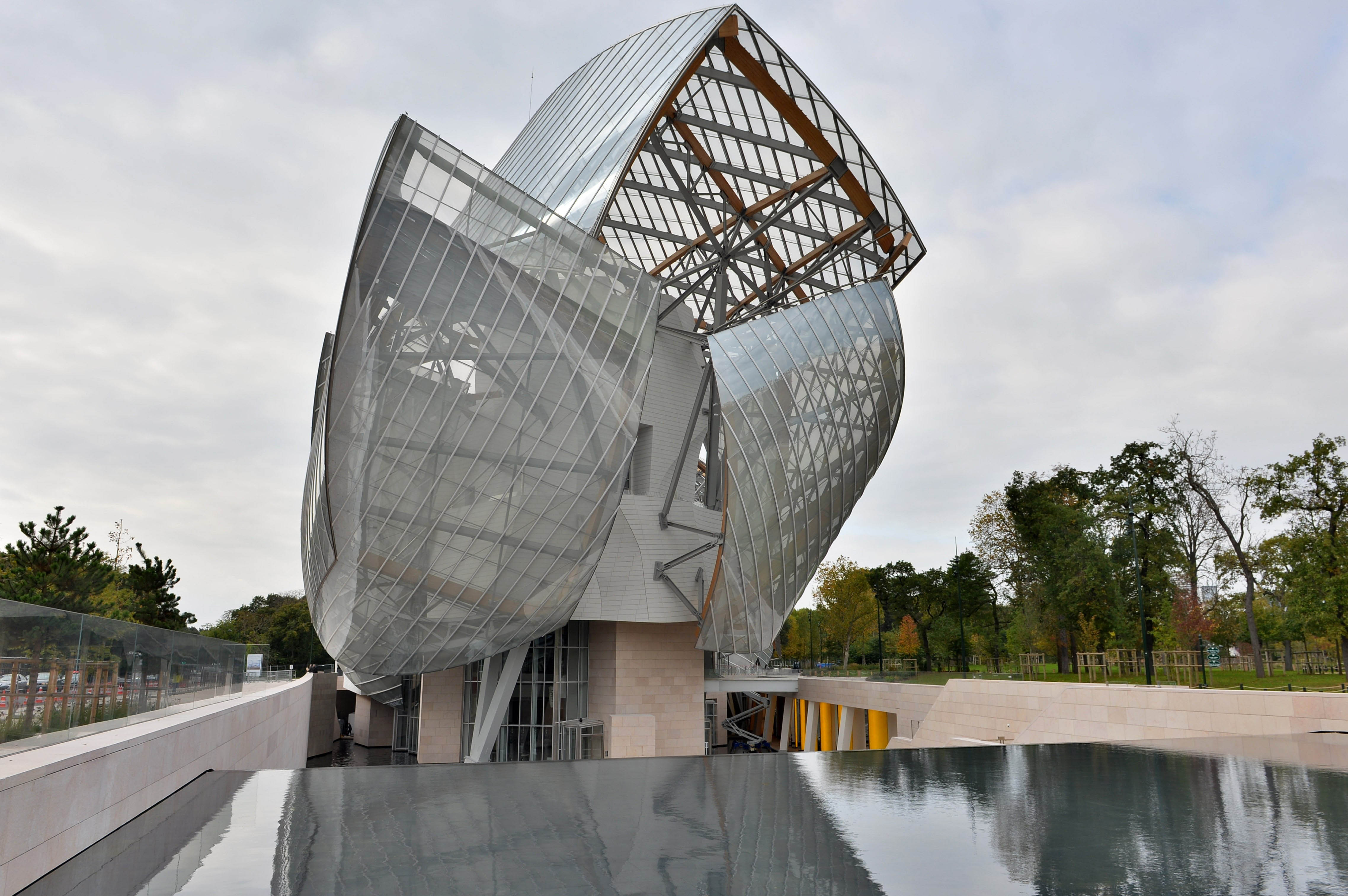 Museu Louis Vuitton, em Paris, França