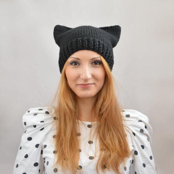 Touca fashion em formato de cat da Slouchy Beanie - R$ 84,35
 <a href=