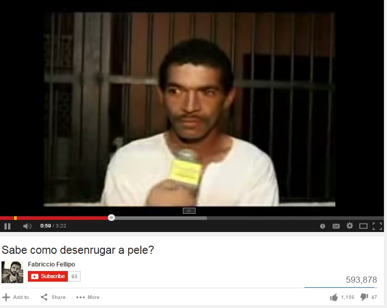 O que essa pessoa bebeu? Descolamento de pele? O que você tá falando? Nada a ver. Dorgas, mano. 