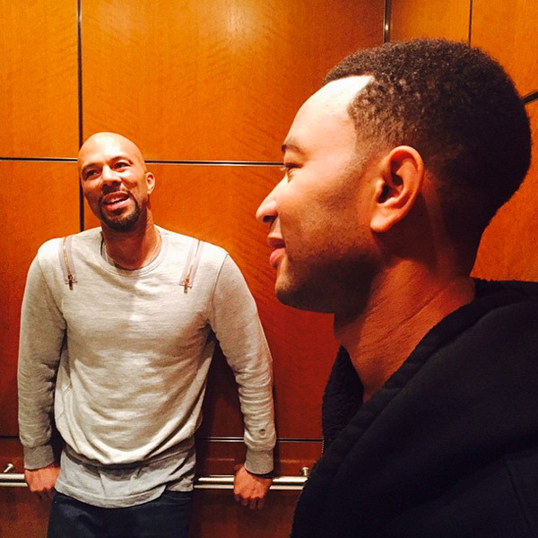 John Legend e Common antes de entrarem no palco, arrasarem...