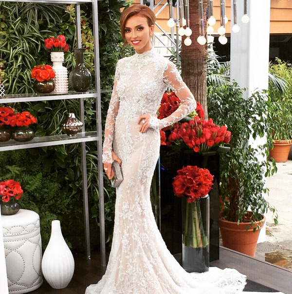 Mas, tudo bem Giu, você fez troca de roupa que é um luxo de diva, tá! 