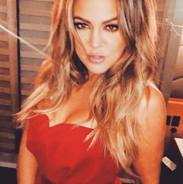 Khloe Kardashian só no carão