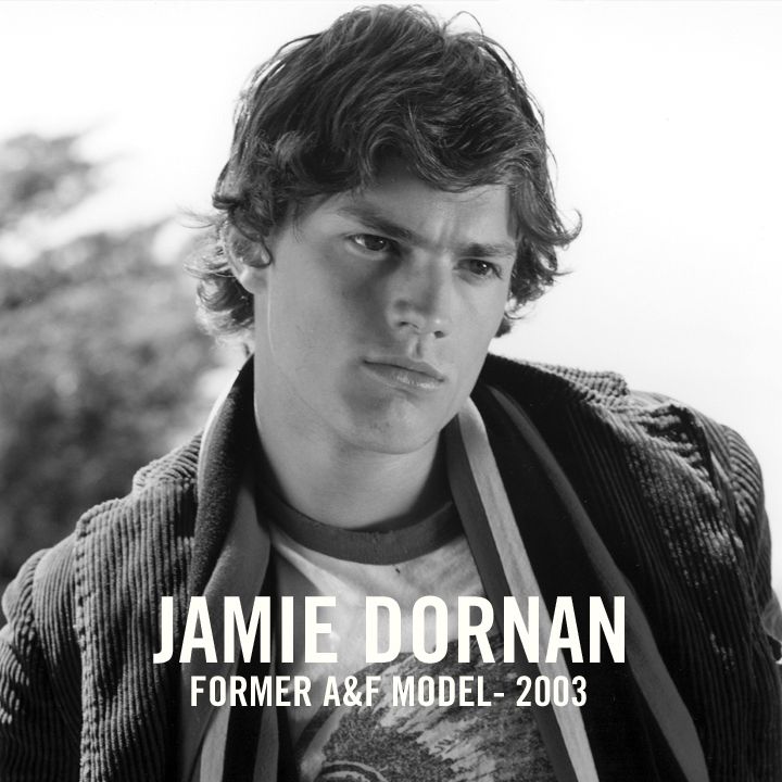 Sim! Em 2003, bem antes de ser o Christian Grey do 50 Tons de Cinza, Jamie Dornan foi modelo da A&F