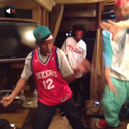 E o Tyler The Creator dançando, hein?
