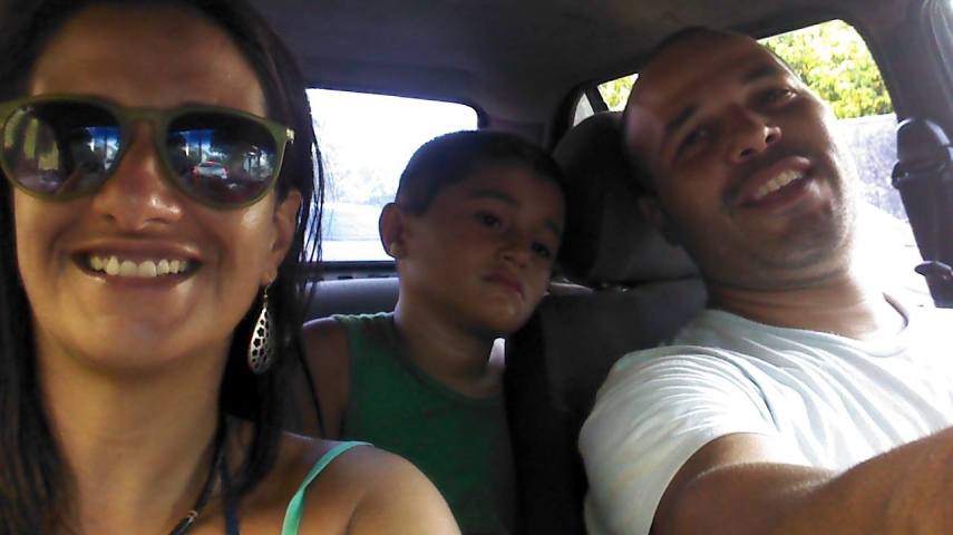 Ramon Moreno, o De Leve, com a mulher Anita e o filho, Juan