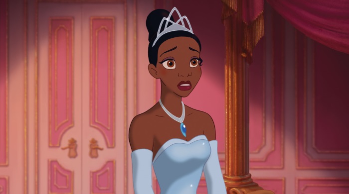 Ao final, Tiana volta à forma humana e tem um final feliz ao lado de Naveen