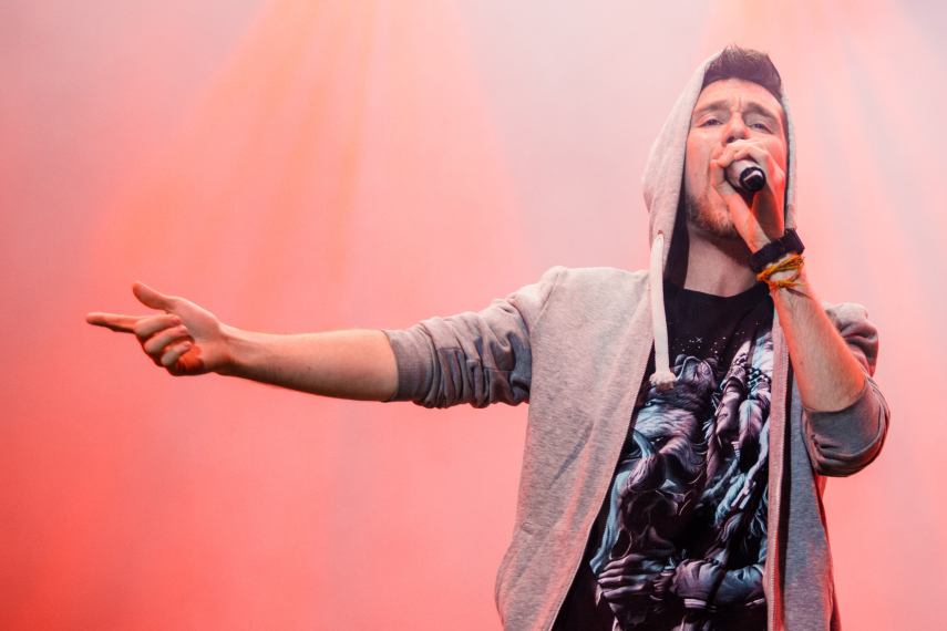 Dan Smith, do Bastille