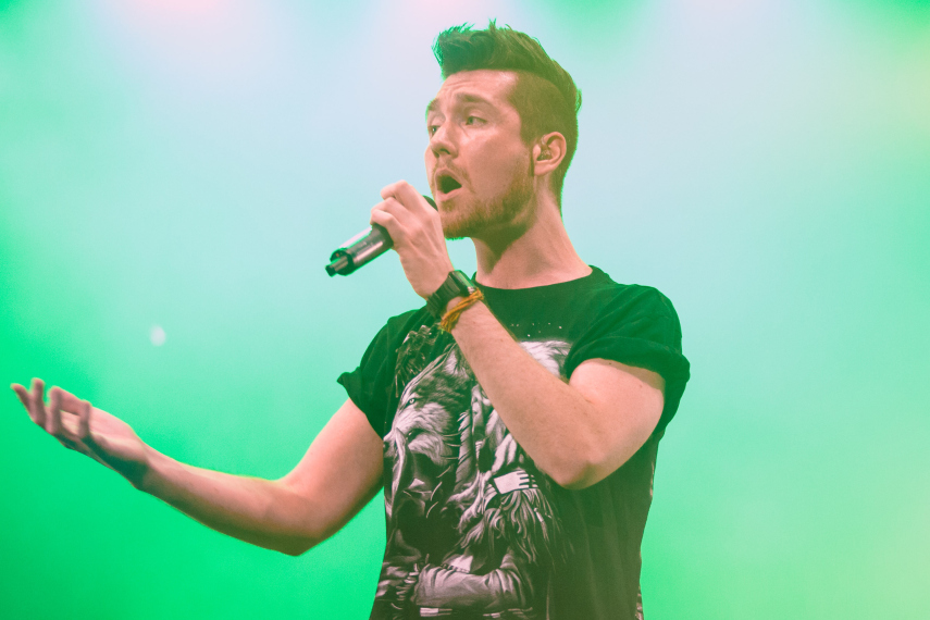 Dan Smith, do Bastille