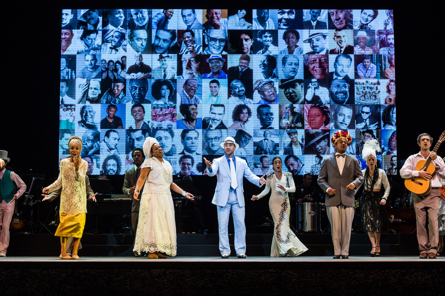 SamBra, musical homenageia cem anos de samba