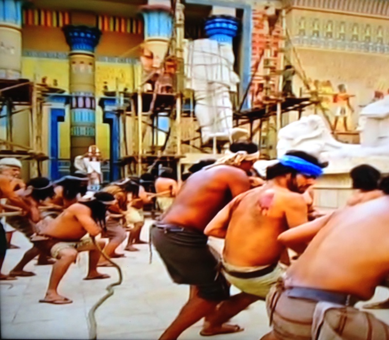 Escravos sem camisa do faraó Seti I (Zé Carlos Machado) 