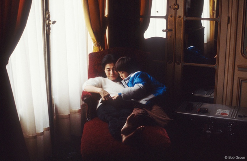 Sean Lennon e Yoko Ono (1982)