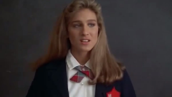 Janey Glenn (Sarah Jessica Parker) é nova na cidade. 
