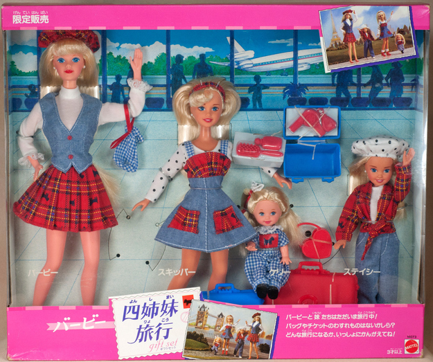 Teve seis irmãos em toda sua vida: Skipper (1964), Tutti (1966), Todd (1966), Stacie (1992), Kelly (1995) e Krissy (1999).
