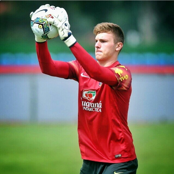Lucas Perri, o novo goleiro do São Paulo