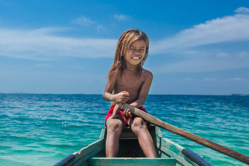 A tribo Bajau vive com total simplicidade, porém no paraíso.