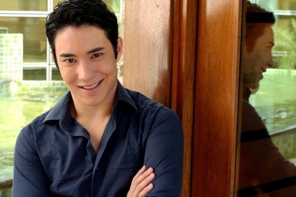 Outra opção: Mitsu Kuzume, que esteve na novela global 