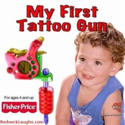 A gente ama uma tattoo. Mas criança não precisa se preocupar com tatuagem nessa fase da vida 