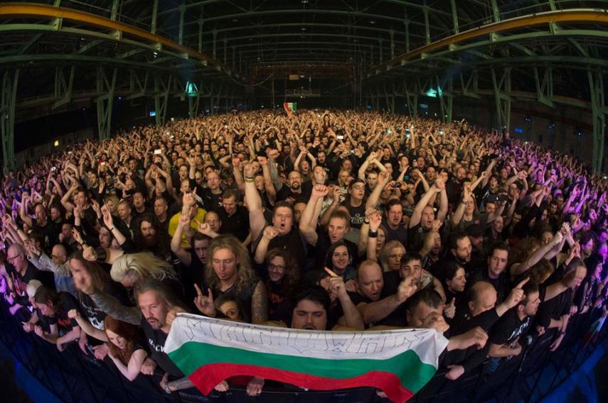Fãs do Manowar na Kings Of Metal MMXIV World Tour